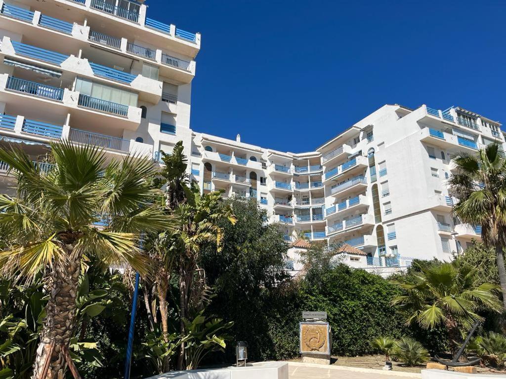 Lyrioshomes Precioso Apartamento Puerto De Estepona Exteriér fotografie